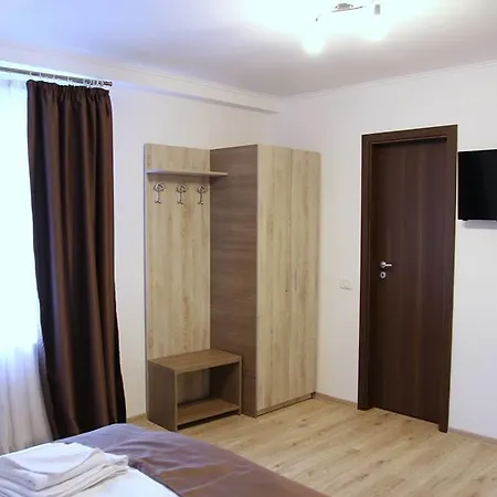 Pensiunea Argesu ** 2*
