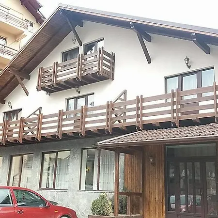 Pensiunea Argesu **